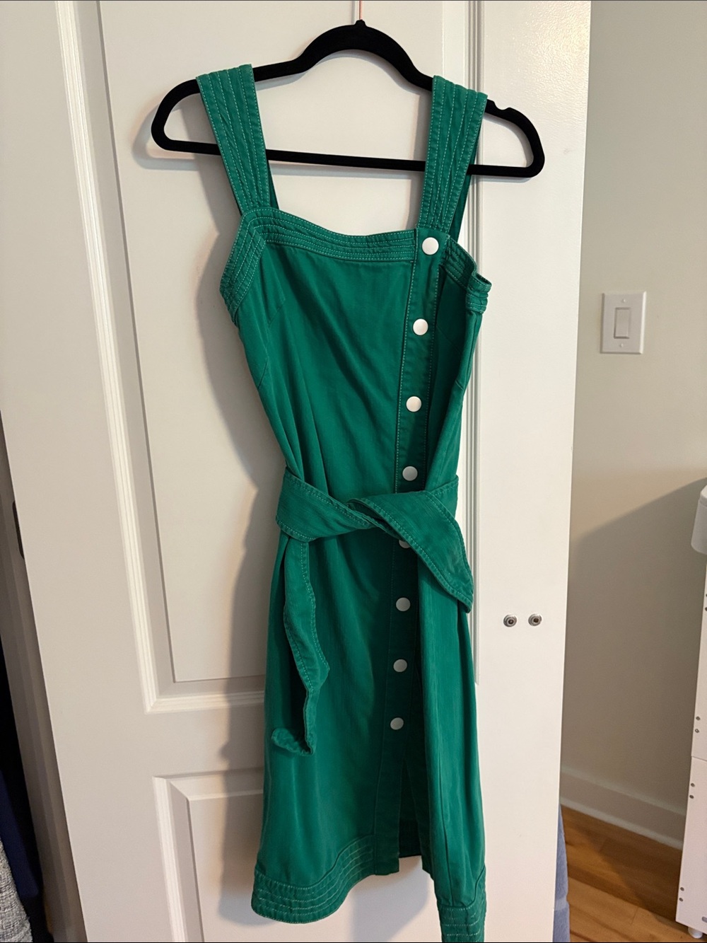 Maeve Emerald Green Button-Front Midi Dress - Picture 2 of 5
